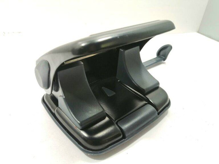 Dziurkacz SAX418 do 25 kartek czarny biurowy