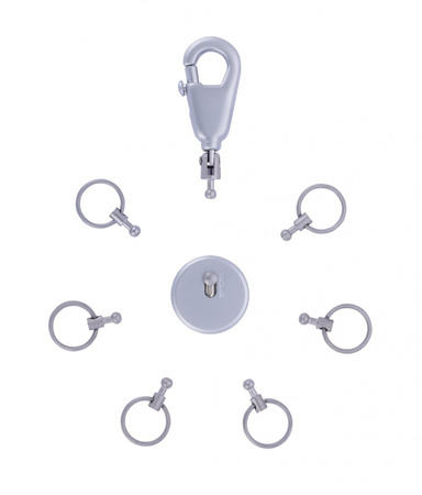 BRELOK Z KARABIŃCZYKIEM TROIKA PATENT NA 6 KLUCZY, MATOWY