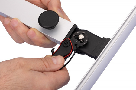 BRELOK TROIKA PARCEL CUT&CART, 9 FUNKCJI, CZARNY/CZERWONY