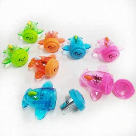 Pojedyncza temperówka - samolot z pojemnikiem