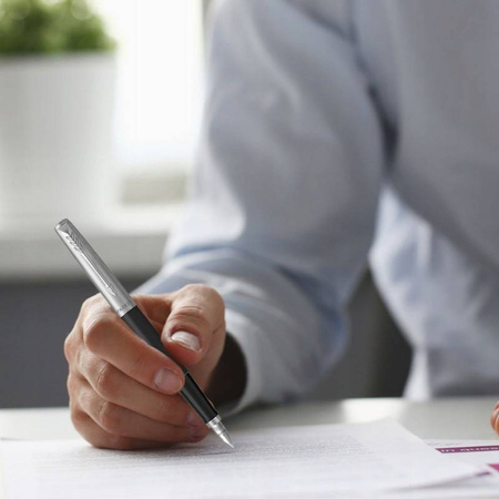 Parker Jotter pióro wieczne Bond Street Black CT M