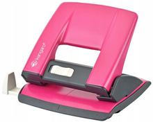 Dziurkacz do 20 kartek metalowy różowy biurowy