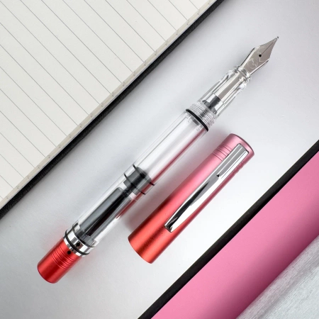 PIÓRO WIECZNE MP1 TRANSPARENT TŁOCZEK STRAWBERRY DREAMS DWUKOLOROWY F MONTEVERDE